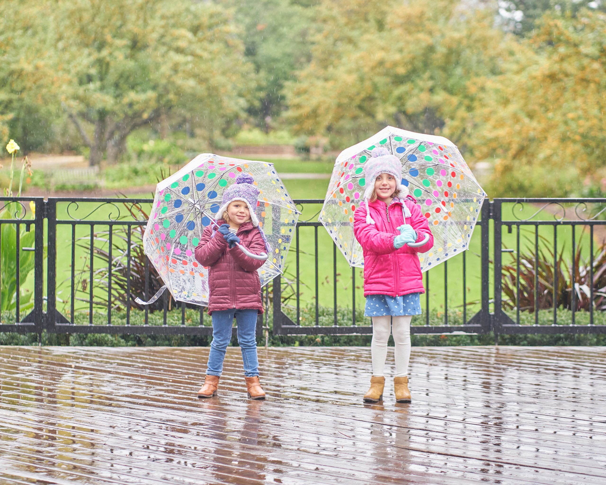 Mastering rainy day photography is not as hard as you think! A few helpful tips can help you take stunning shots, be it portraits of your subjects or family photos! Read about the easiest ways to capture perfect photos on a rainy day by clicking on the link!